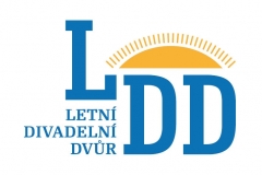 Letní divadelní dvůr